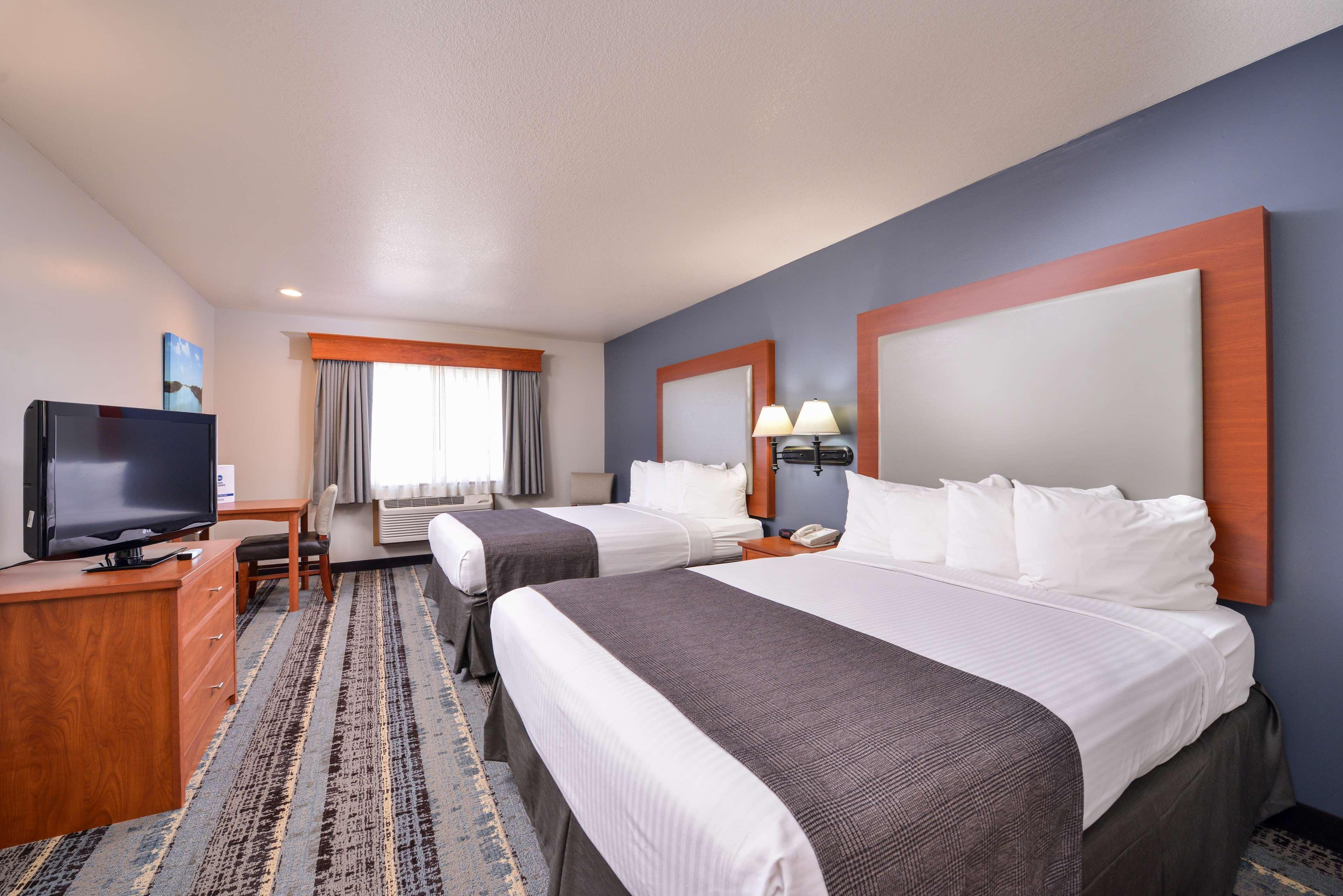 Best Western Newberg Inn Ngoại thất bức ảnh
