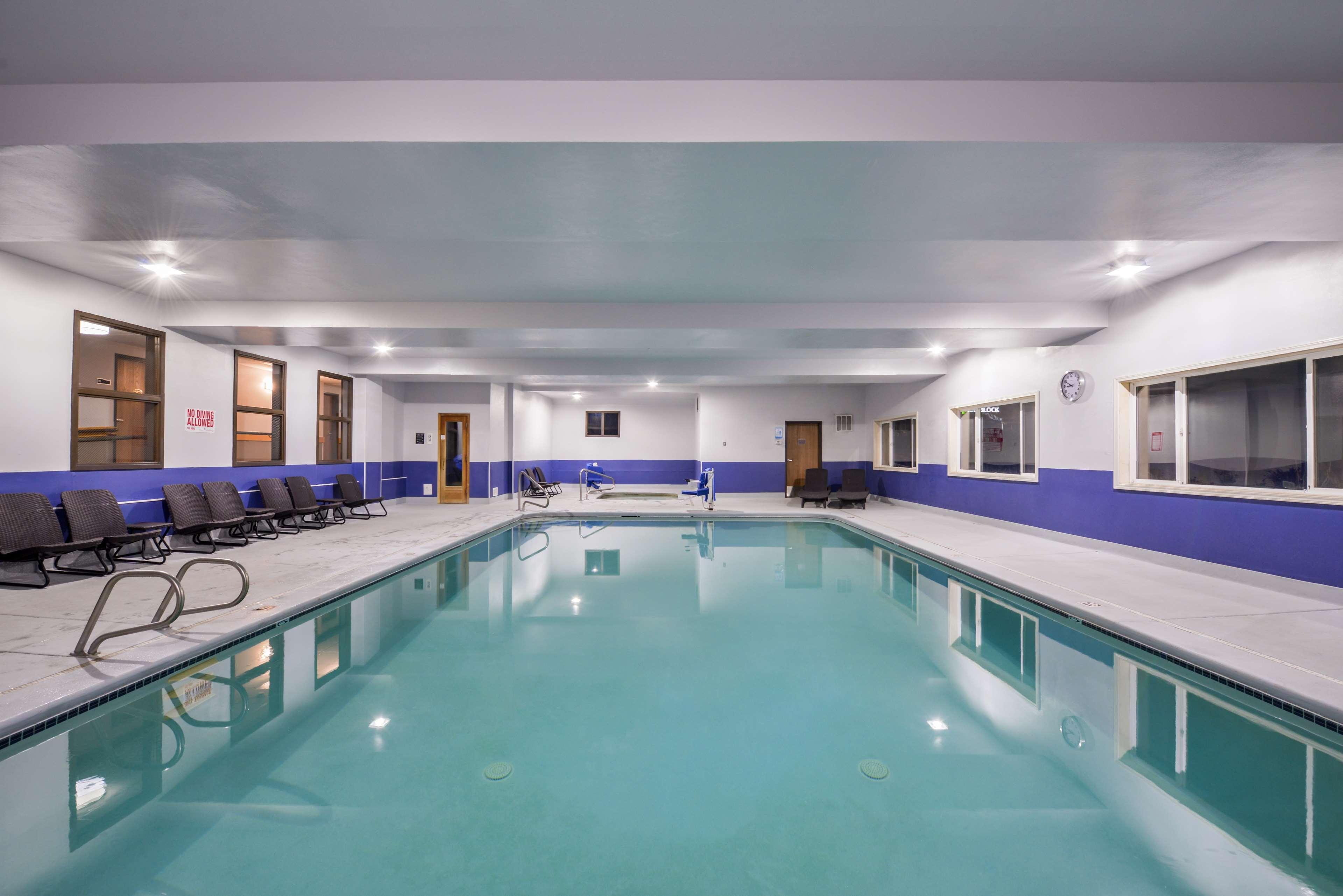 Best Western Newberg Inn Ngoại thất bức ảnh