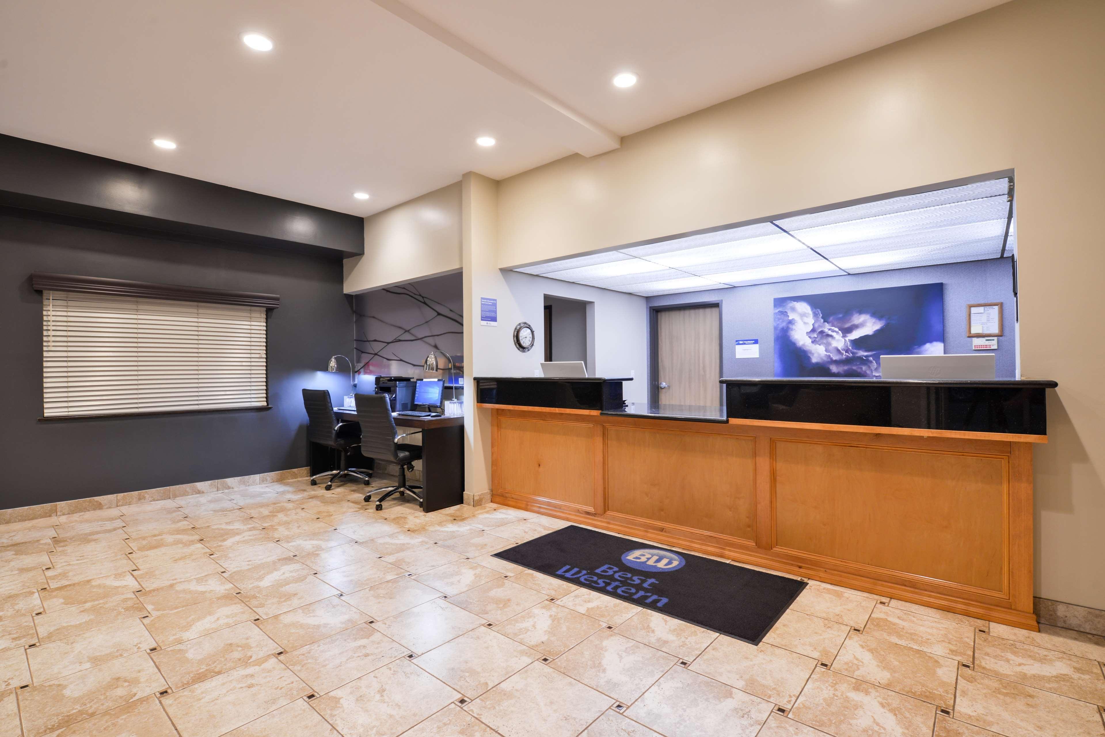 Best Western Newberg Inn Ngoại thất bức ảnh