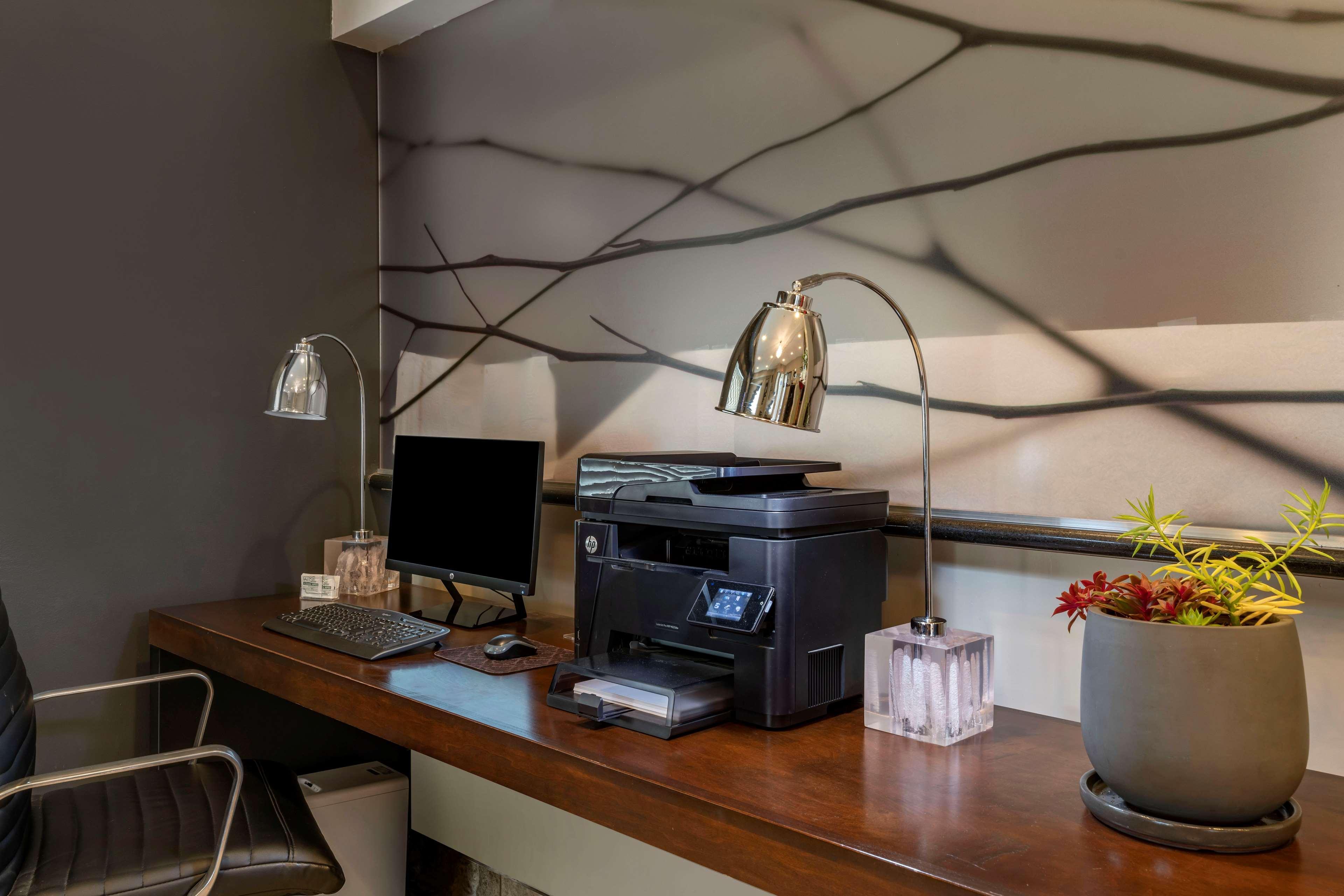 Best Western Newberg Inn Ngoại thất bức ảnh