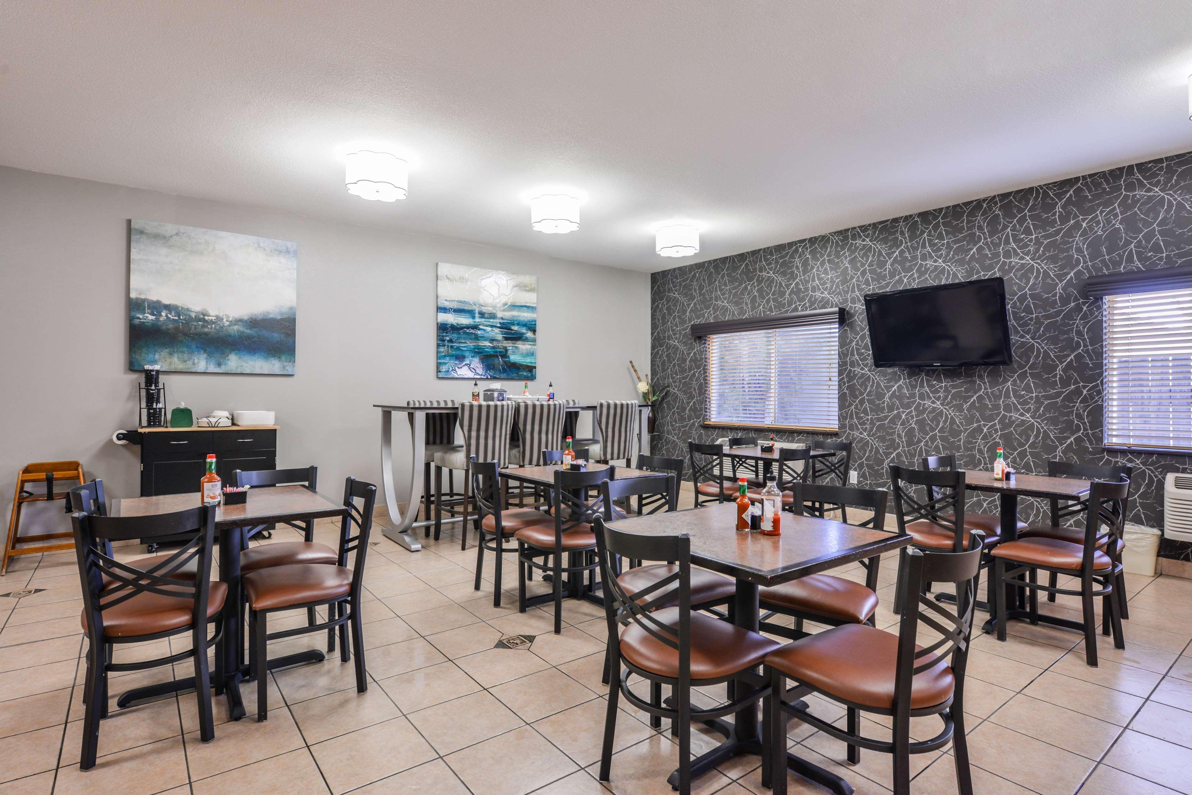 Best Western Newberg Inn Ngoại thất bức ảnh